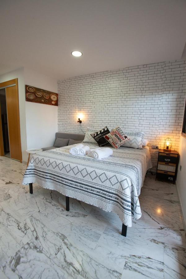 Suites Beach Nature 벨레즈 말라가 외부 사진