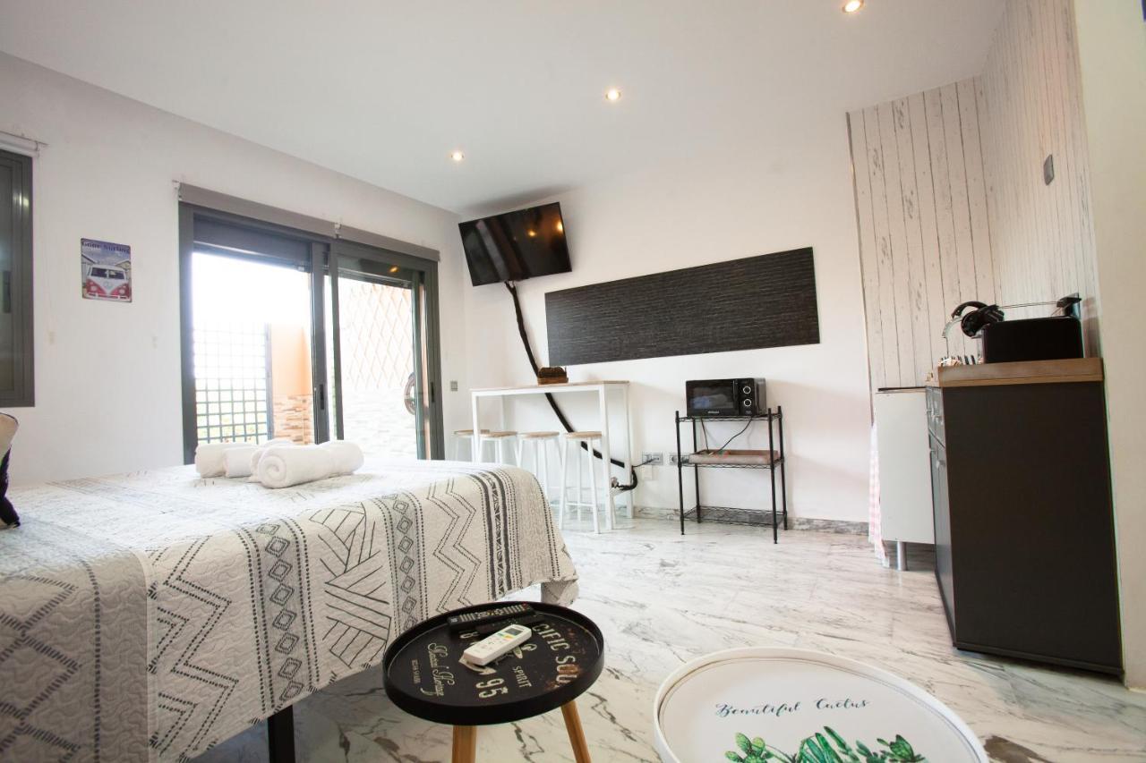 Suites Beach Nature 벨레즈 말라가 외부 사진